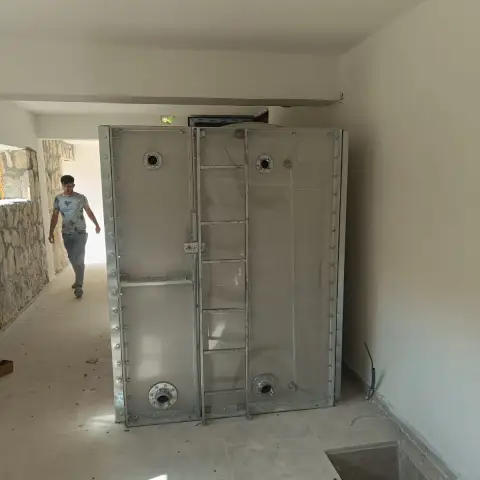 CTP (GRP) panel su deposu, kapalı mekân montajı