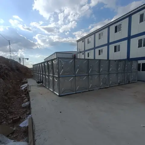 Galvaniz çelik panel su deposu, şantiye kampı uygulaması