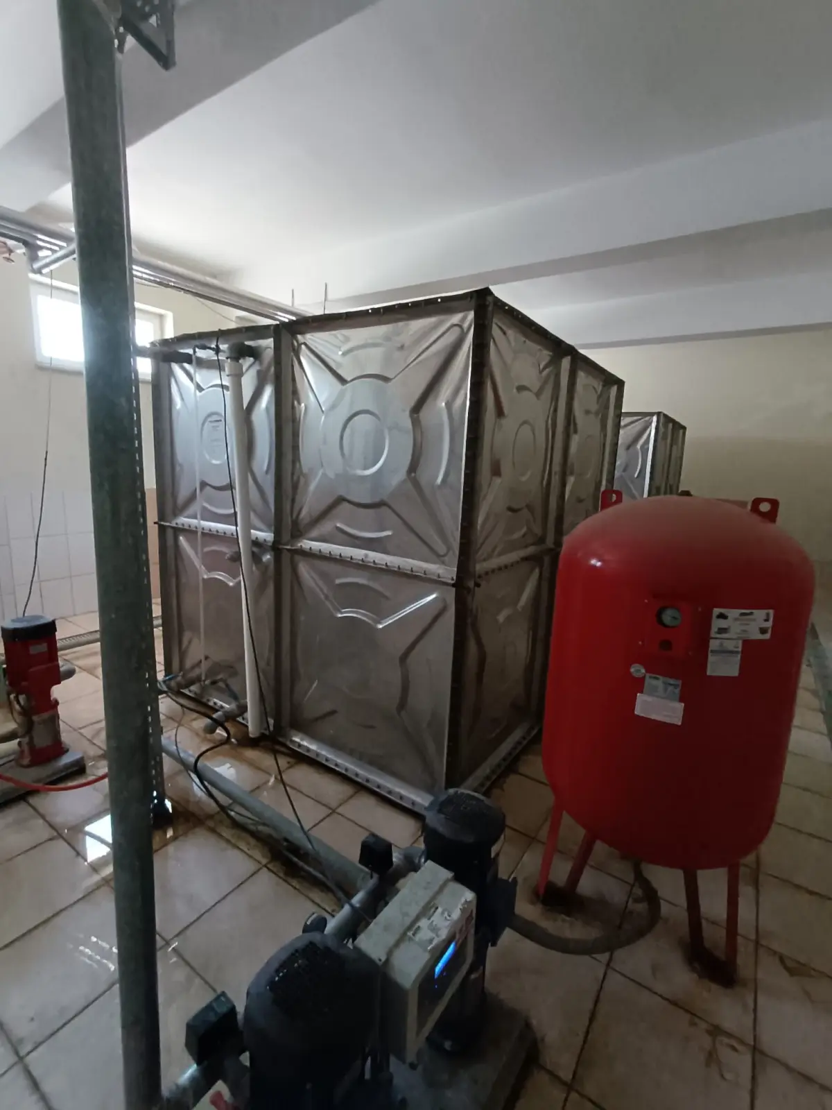 Binalarda hidrofor ve su deposu birlikte nasıl planlanır?